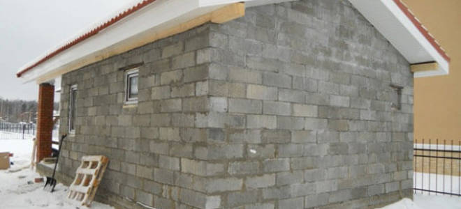 Чем дешевле покрыть крышу сарая